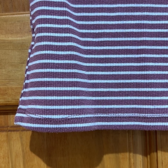Aeropostale OG Tee Collection Striped Shrunken Shirt Small - Picture 4 of 4